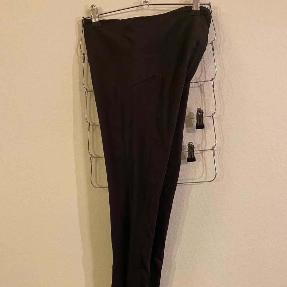 Exercise leggings